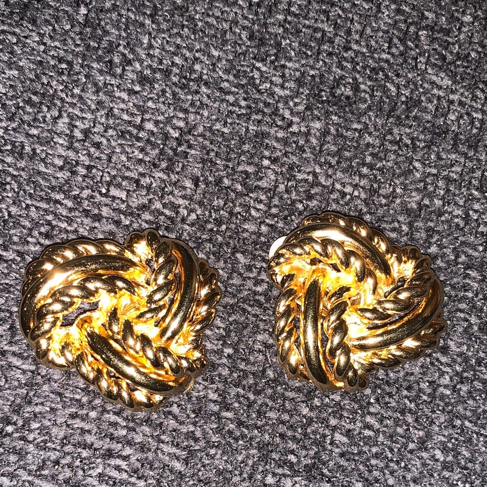 Elegant Gold Tone Knot Earrings